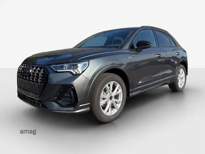 AUDI Q3 35 TFSI S line Attraction