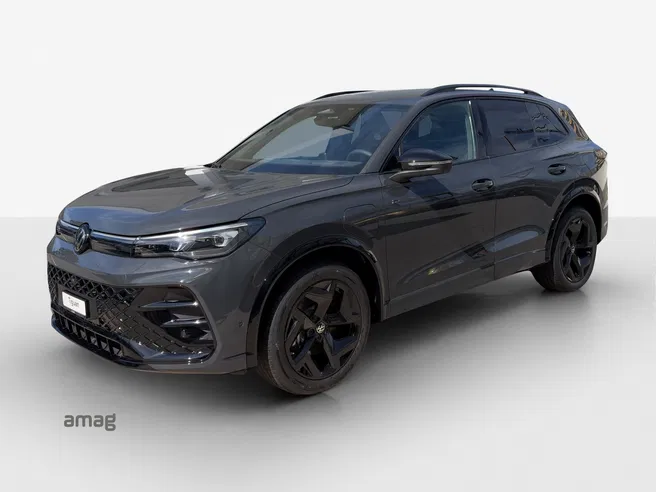 VW Tiguan R-Line