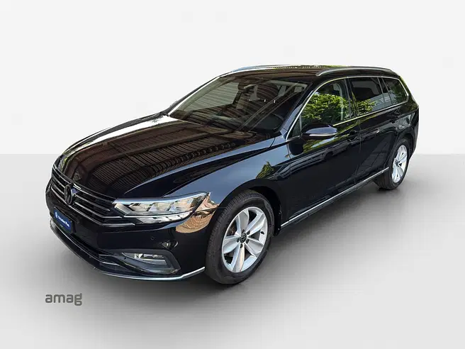 VW Passat Variant Elegance