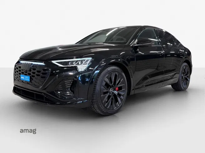 AUDI Q8 Sportback 50 e-tron Black Edition
