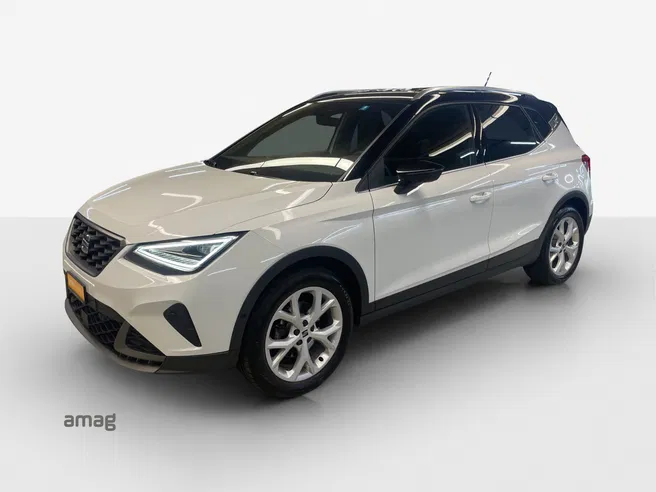 Seat NEW ARONA HOLA FR (netto)