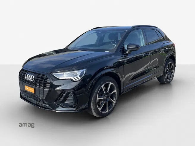 AUDI Q3 35 TFSI S line Attraction