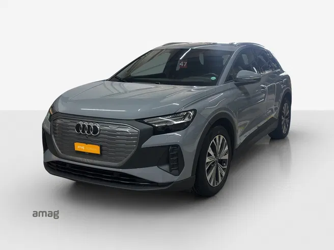 AUDI Q4 45 e-tron quattro