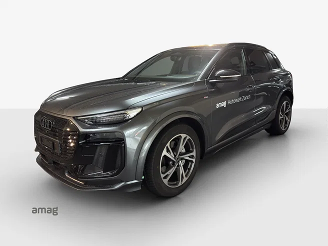 AUDI Q6 SUV e-tron quattro