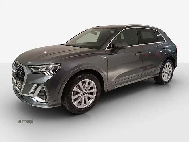 AUDI Q3 40 TFSI S line