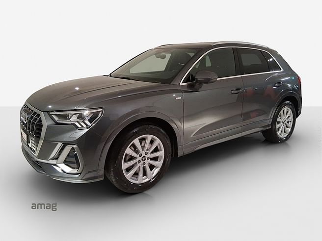 AUDI Q3 40 TFSI S line