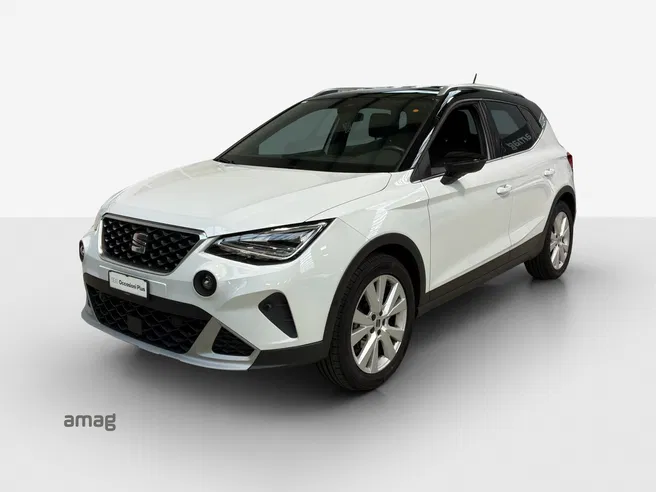 Seat NEW ARONA HOLA XP (netto)