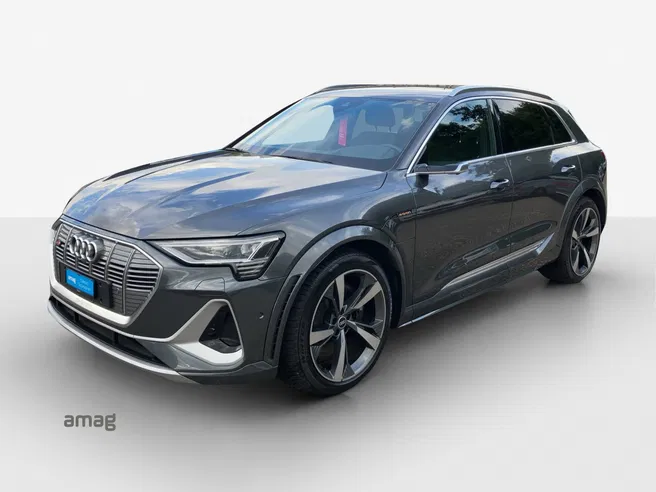 AUDI e-tron S quattro