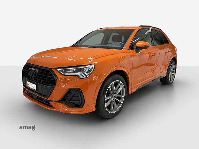 AUDI Q3 35 TFSI S line Attraction