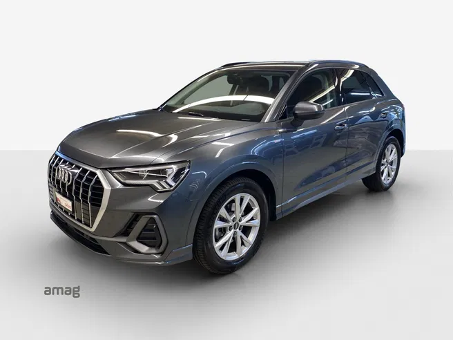 AUDI Q3 35 TFSI S line Attraction