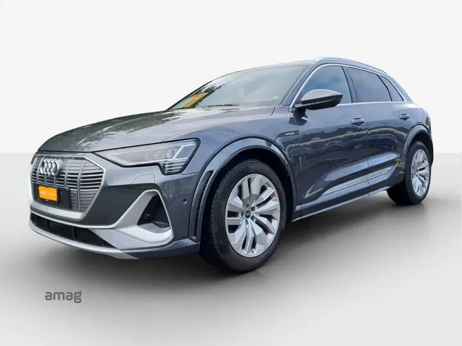 AUDI e-tron S quattro