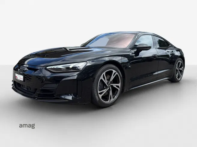 AUDI e-tron GT quattro