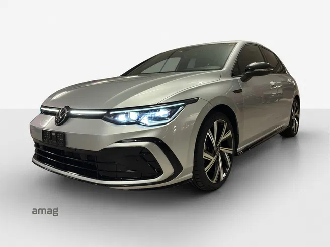 VW Golf R-Line