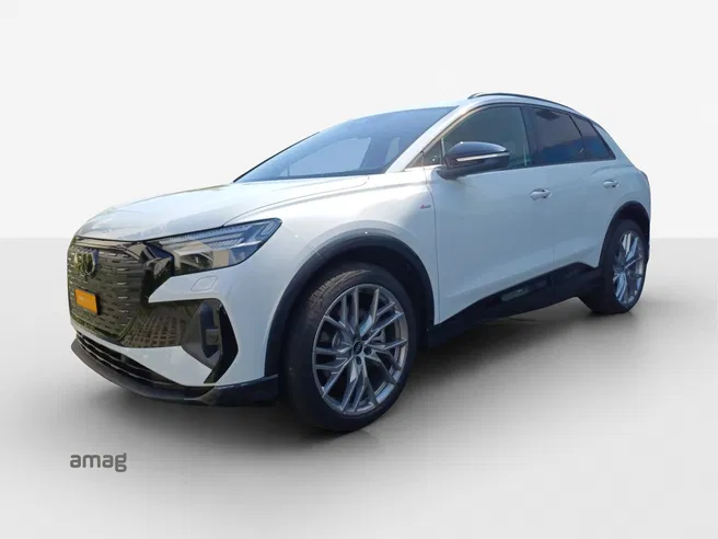 AUDI Q4 55 e-tron quattro