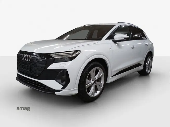 AUDI Q4 50 e-tron quattro