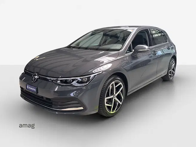 VW Golf Style PHEV