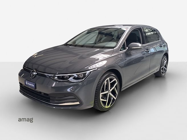 VW Golf Style PHEV