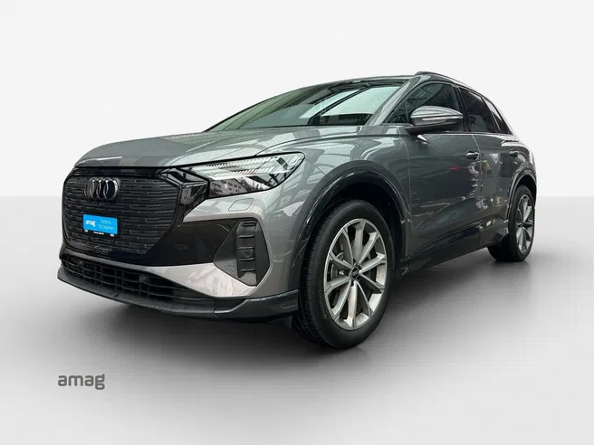 AUDI Q4 45 e-tron quattro Attraction