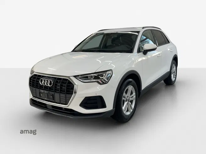AUDI Q3 35 TFSI Attraction