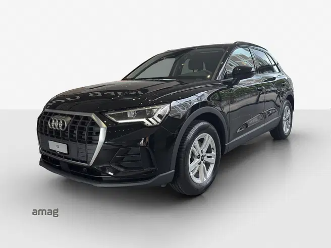 AUDI Q3 35 TFSI Attraction