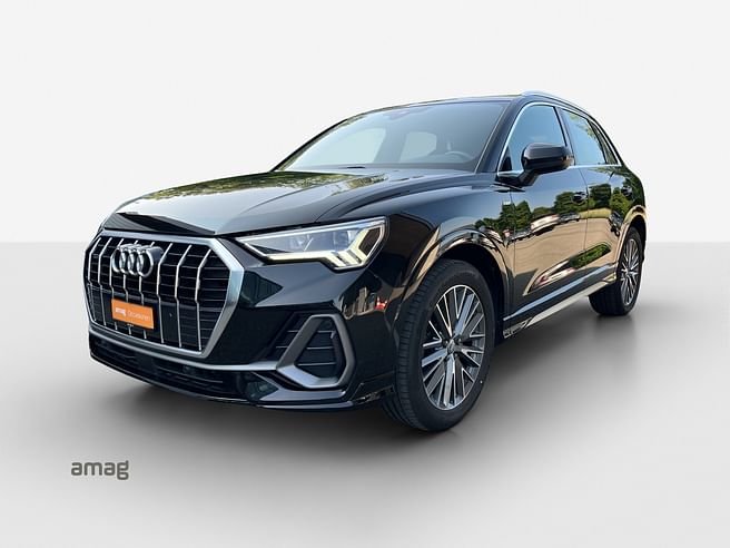 AUDI Q3 40 TFSI S line