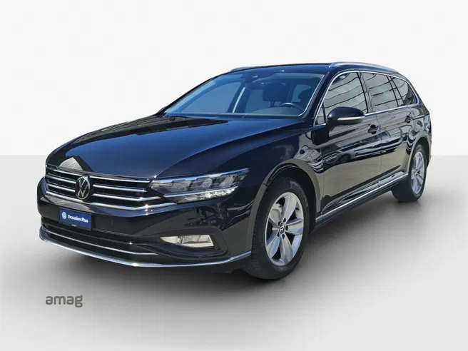 VW Passat Variant Elegance