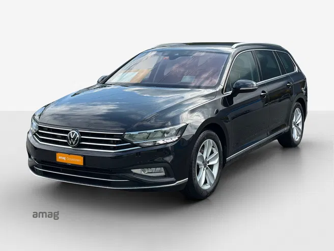 VW Passat Variant Elegance