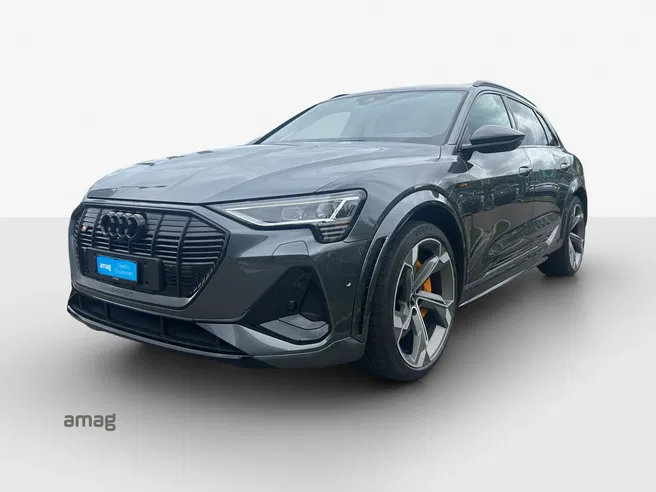 AUDI e-tron S quattro