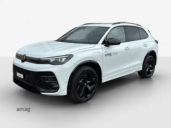 VW Tiguan R-Line