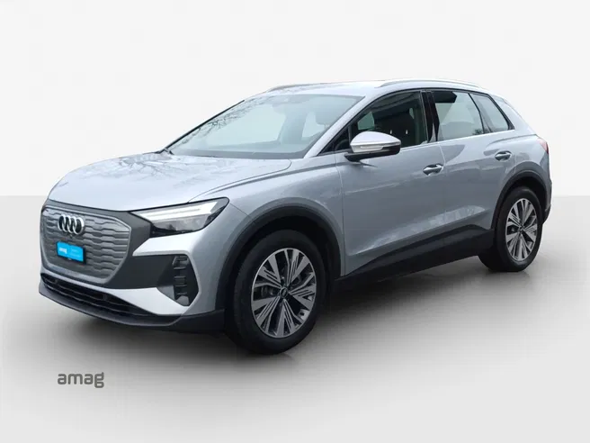 AUDI Q4 40 e-tron