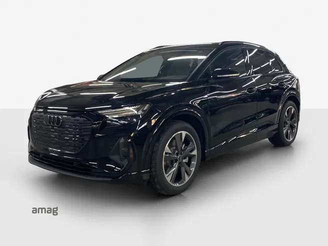 AUDI Q4 45 e-tron quattro Attraction