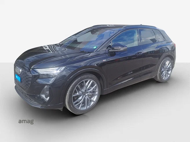 AUDI Q4 50 e-tron quattro
