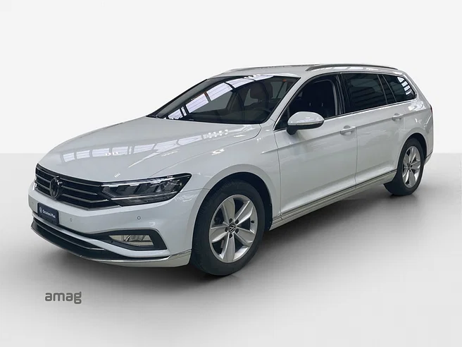 VW Passat Variant Elegance
