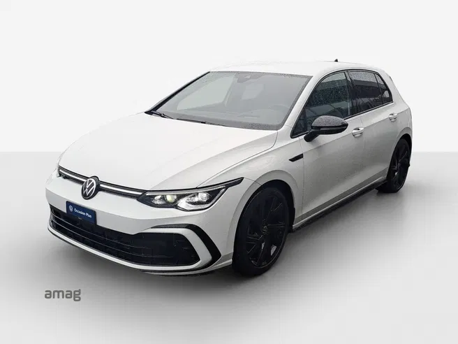 VW Golf R-Line