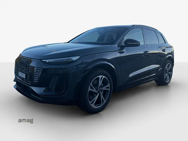 AUDI Q6 SUV e-tron quattro