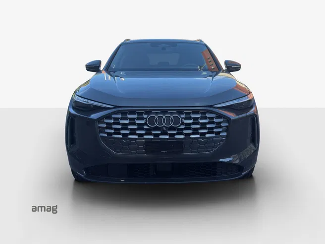 AUDI Q5 SUV e-hybrid 270 kW