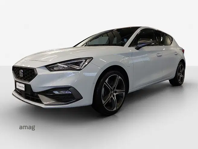 Seat NEW LEON HOLA FR e-HYBRID (netto)