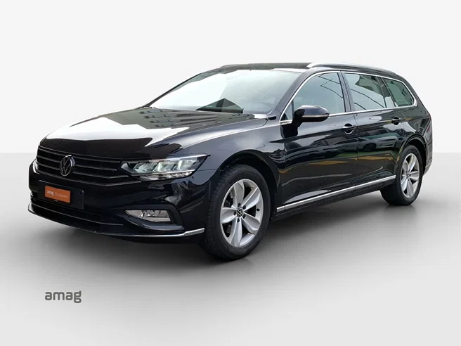 VW Passat Variant Elegance