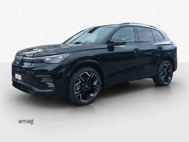 VW Tiguan R-Line Plus