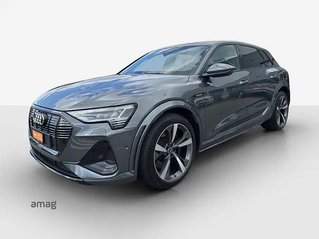 AUDI e-tron S quattro