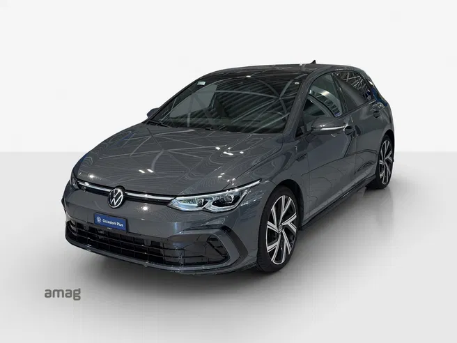 VW Golf R-Line