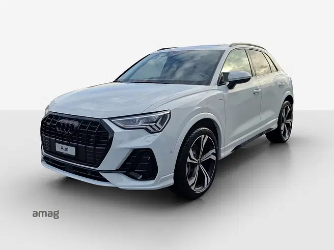 AUDI Q3 40 TFSI S line