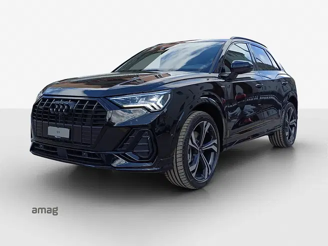 AUDI Q3 40 TFSI S line
