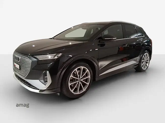 AUDI Q4 50 e-tron quattro