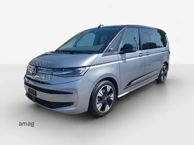 VW Nutzfahrzeuge Multivan Life Edition court