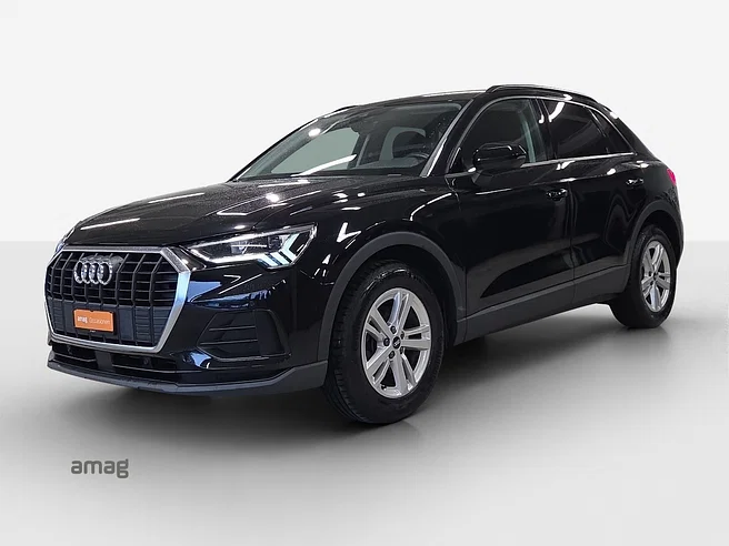 AUDI Q3 35 TFSI Attraction