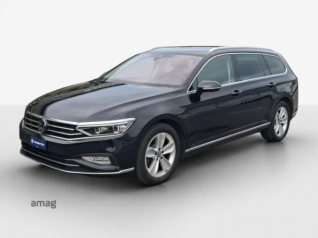 VW Passat Variant Elegance