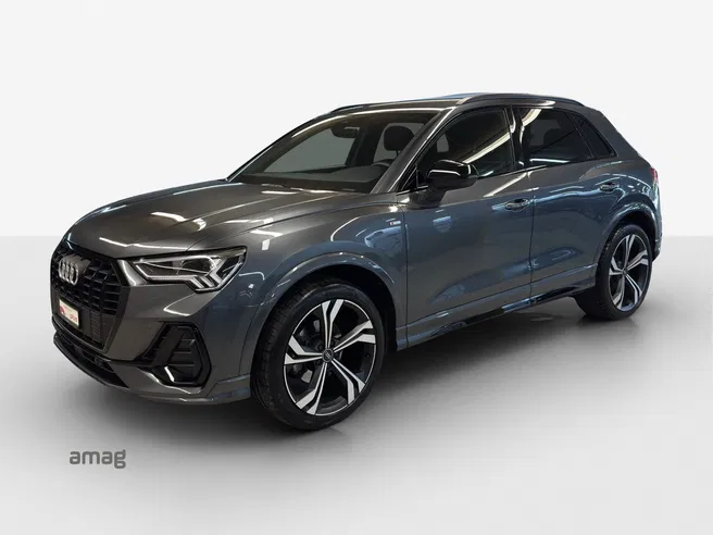 AUDI Q3 35 TFSI S line Attraction