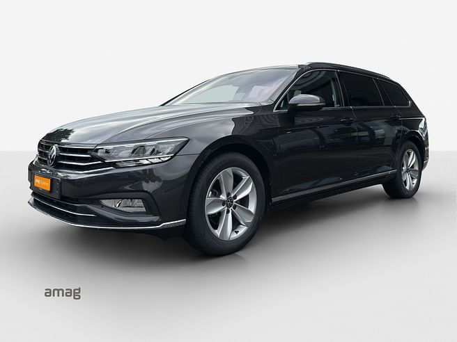 VW Passat Variant Elegance