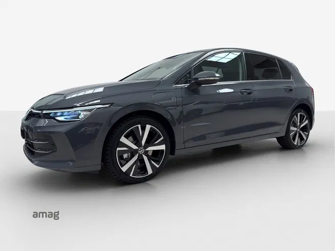 VW Golf Style PHEV